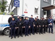 nowi policjanci wspierają wałeckich funkcjonariuszy
